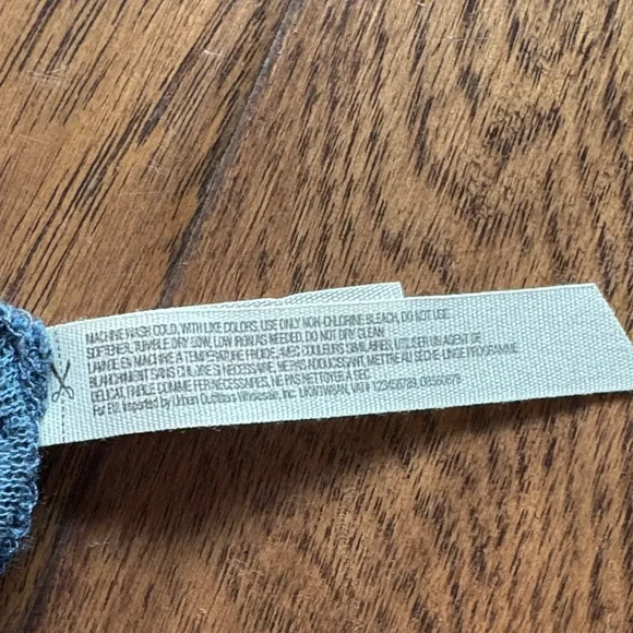 Free People insanely soft Blue Hooded Open-Back Top - Picture 5 of 7